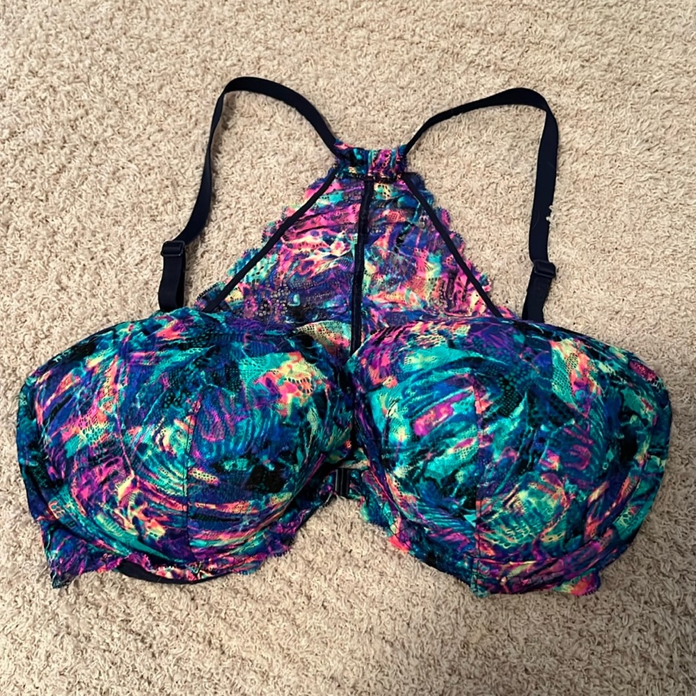 PINK Racerback lace Push up bra